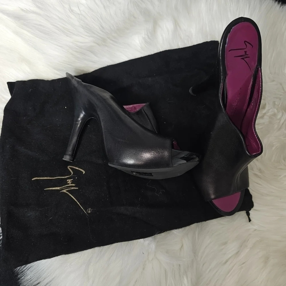GIUSEPPE Zanotti Design black Mules heels sz 37.5